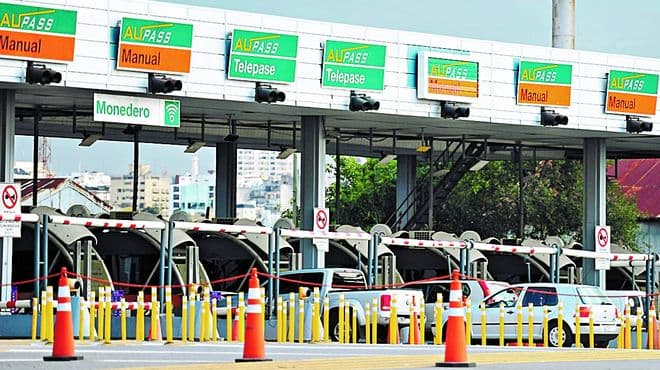 Anuncian una posible suba de más del 50% para los peajes en la ciudad