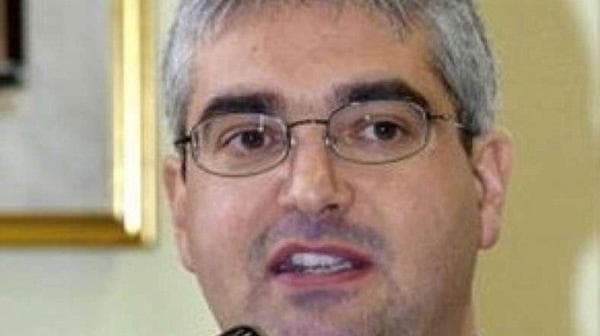 Acusan a un sacerdote italiano de organizar orgías en su parroquia con 15 amantes y prostituirlas