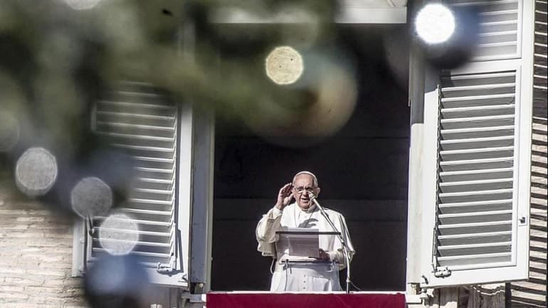 Francisco les pidió a los religiosos musulmanes que condenen el terrorismo