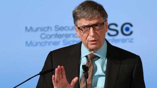 Para Bill Gates, los robots que suplanten trabajos humanos deberían pagar impuestos