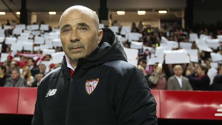 El Sevilla de Sampaoli busca un triunfo que lo deje cerca de la punta