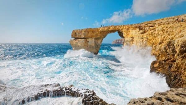 Se derrumbó la Ventana Azul, uno de los mayores atractivos turísticos de Malta