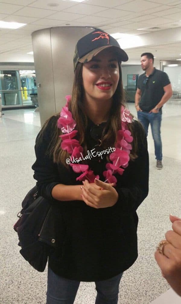 ¡Sin fronteras! Lali Espósito llegó a Estados Unidos y revolucionó Miami