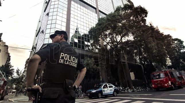 Un incendio afectó el edificio anexo del Congreso Nacional