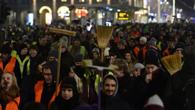 Más de 18 mil personas marcharon en el este de Alemania contra el islam