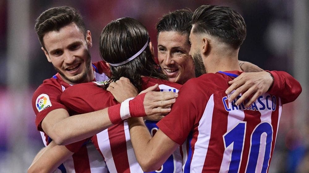 El Atlético Madrid superó a la Real Sociedad y sigue en el podio de la Liga