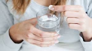 Debate sobre la receta milagrosa: ¿una aspirina por día reduce el riesgo de muerte por cáncer?