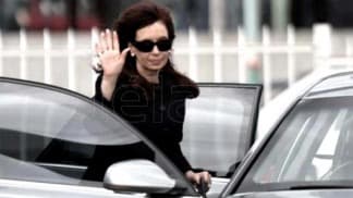 El juez Bonadio autorizó a Cristina Kirchner a viajar a Europa