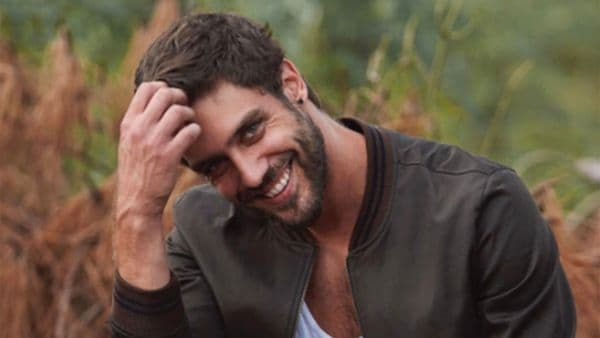 El actor Juan Manuel Gilera subió una foto a las redes en pleno acto sexual
