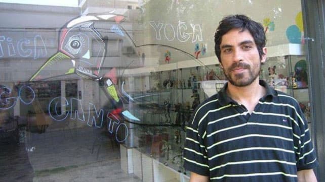 Desesperada búsqueda de un profesor en La Plata