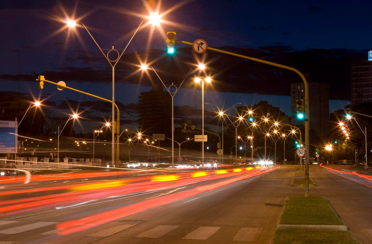 Prevén ahorro energético de 60% en el alumbrado público si se incorpora tecnología LED