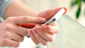 La digitalización permite invertir desde el celular, firmar contratos y obtener créditos sin bancarizarse