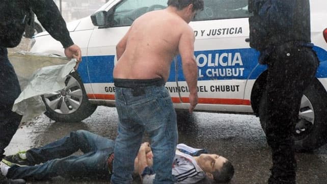 Chubut: discutía con amigos y lo mataron de un balazo