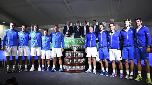 Los partidos de singles de la Copa Davis se jugarán a tres sets