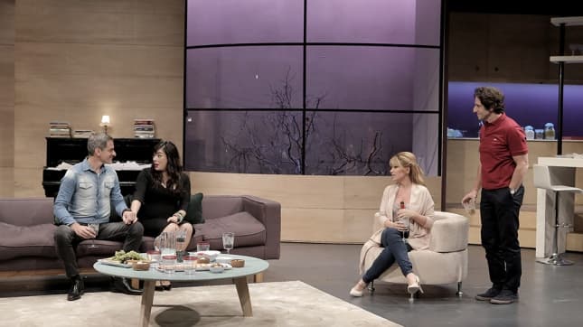 Florencia Peña se incorpora a las funciones de «Los vecinos de arriba»
