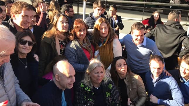 Elisa Carrió: «Tenemos que saber qué funcionarios recibieron coimas»