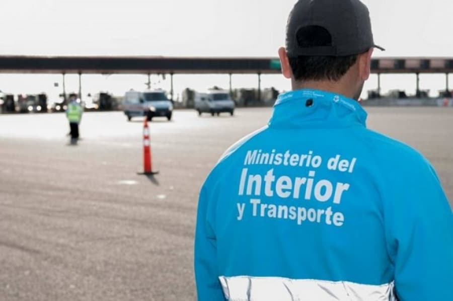Por la Ruta 2 circulan 1.935 vehículos por hora hacia la costa atlántica