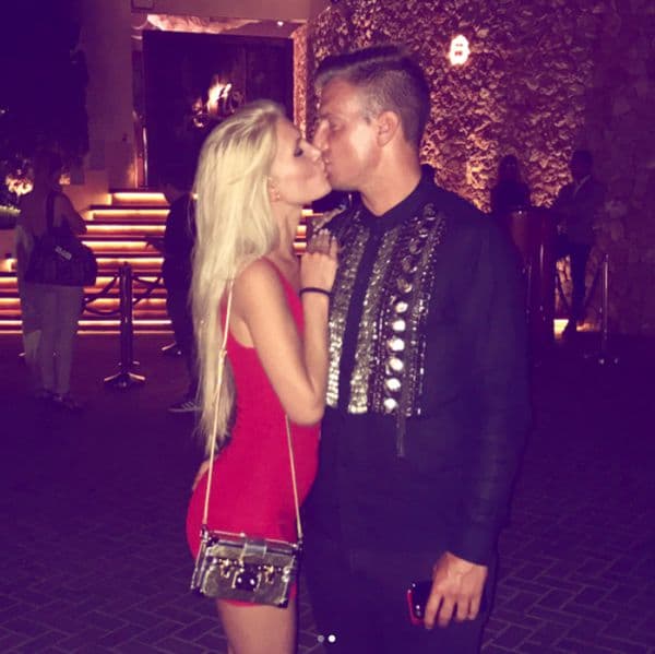 Las vacaciones de Maxi López muy bien acompañado