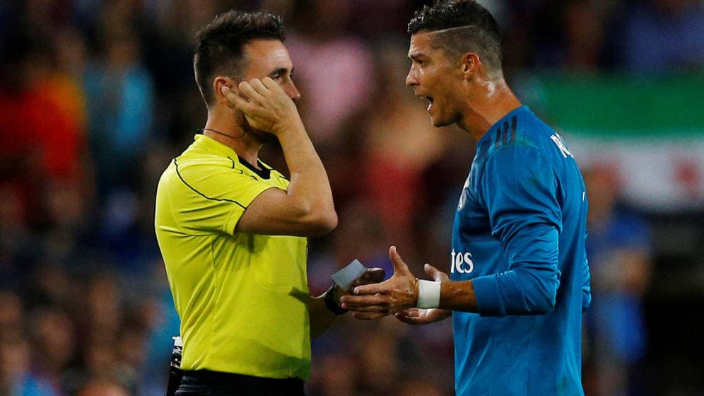 Cristiano Ronaldo, sancionado con cinco partidos por la tarjeta roja y el empujón al árbitro