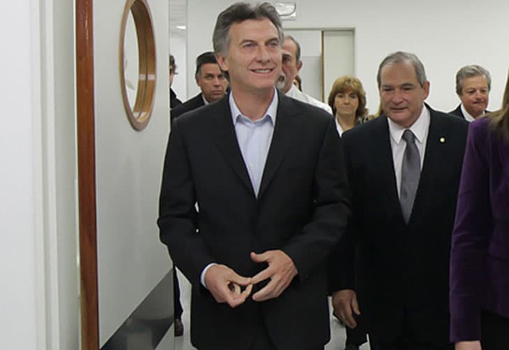 Mauricio Macri volverá a operarse de la rodilla derecha