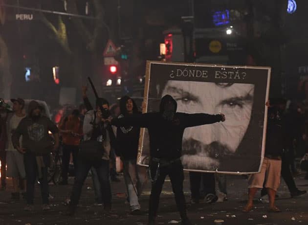 Ataque a una mutual de Gendarmería: «Tiraron piedras, bombas molotov y rompieron todo»