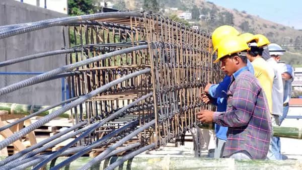La venta de materiales para la construcción registró en agosto el nivel más alto en 21 meses