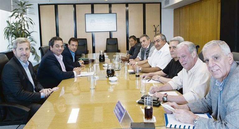 Gobierno y CGT definen hoy acuerdo por blanqueo laboral