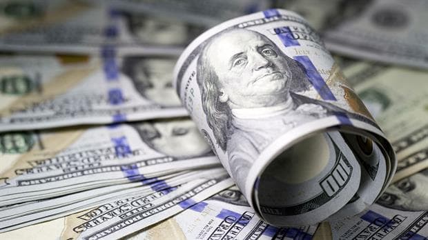 El dólar sube por séptimo día consecutivo y se acerca a los $ 18