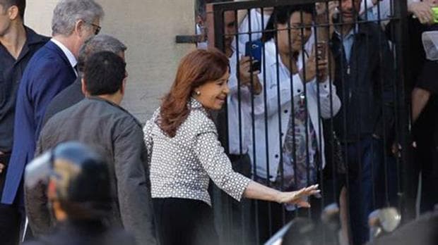 El juez Claudio Bonadio citó a Cristina Kirchner a declarar por la denuncia de Alberto Nisman