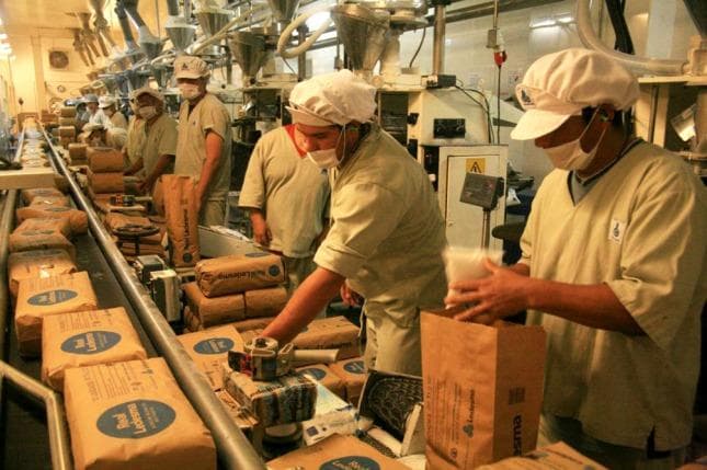 Los trabajadores de Ledesma iniciaron una huelga ante la falta de acuerdo salarial