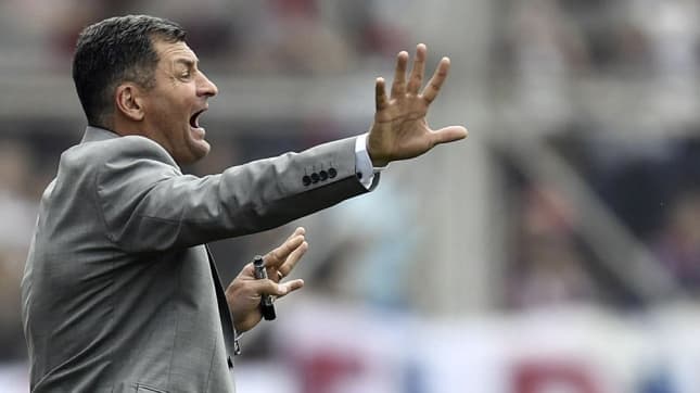 San Lorenzo busca acercarse en la tabla frente a Defensa