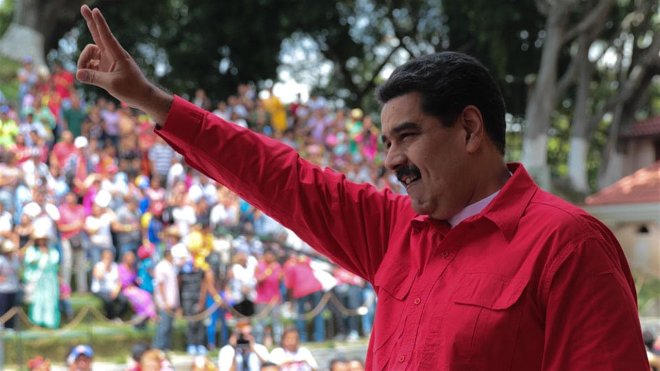 Venezuela elige a sus gobernadores en una votación que podría ser un nuevo golpe a Nicolás Maduro
