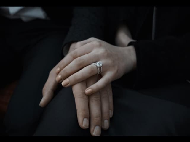 ¿Qué actriz de Game of Thrones se comprometió con un famoso cantante?