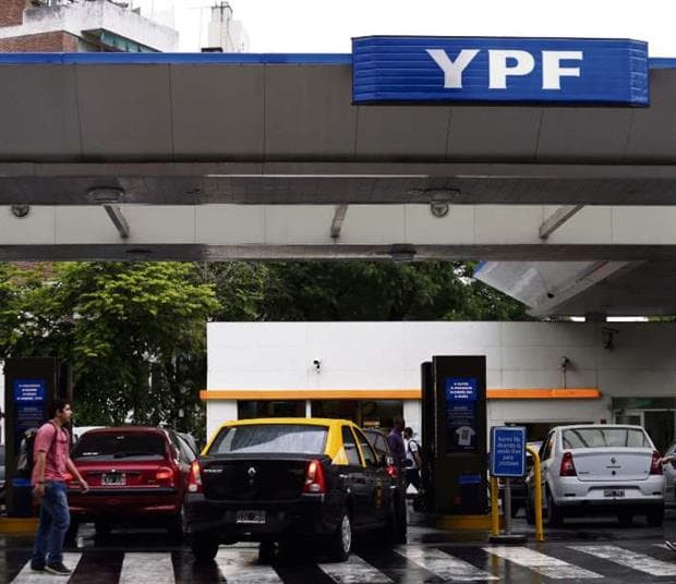 Las petroleras esperan subir 10% las naftas después de las elecciones