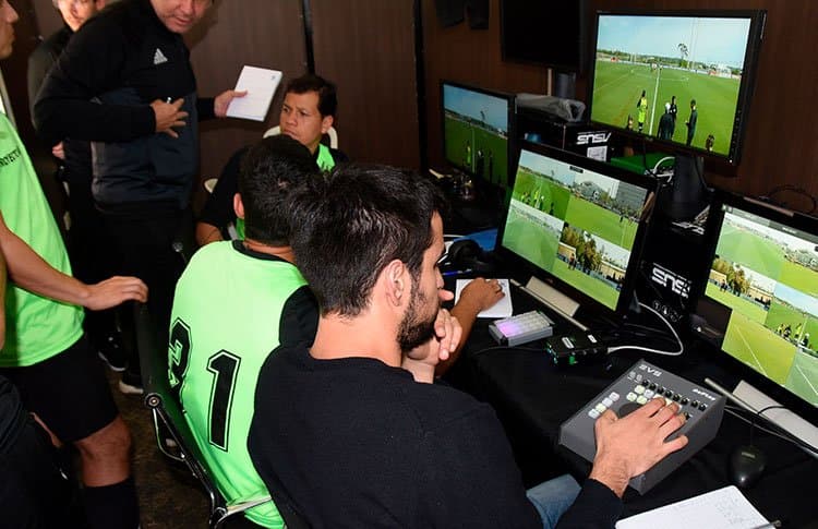 Debuta el videoarbitraje en la Argentina en el partido River – Lanús: cómo, cuándo y quiénes lo aplican