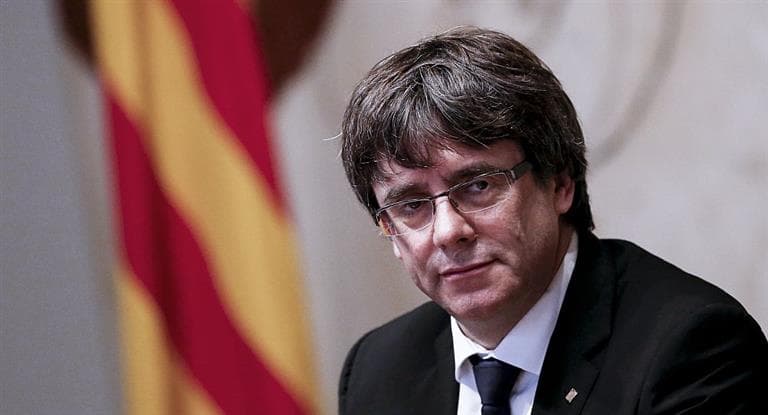 El líder catalán anunció que no irá al Senado español, que ya prepara la intervención
