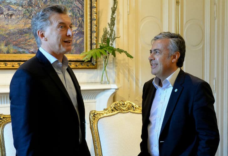 No se impondrá el impuesto del 17% sobre el vino y el champagne