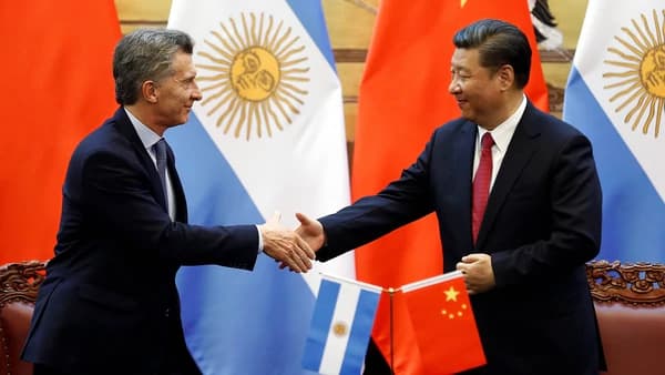 Argentina y China firmaron el primer contrato de financiamiento gobierno a gobierno