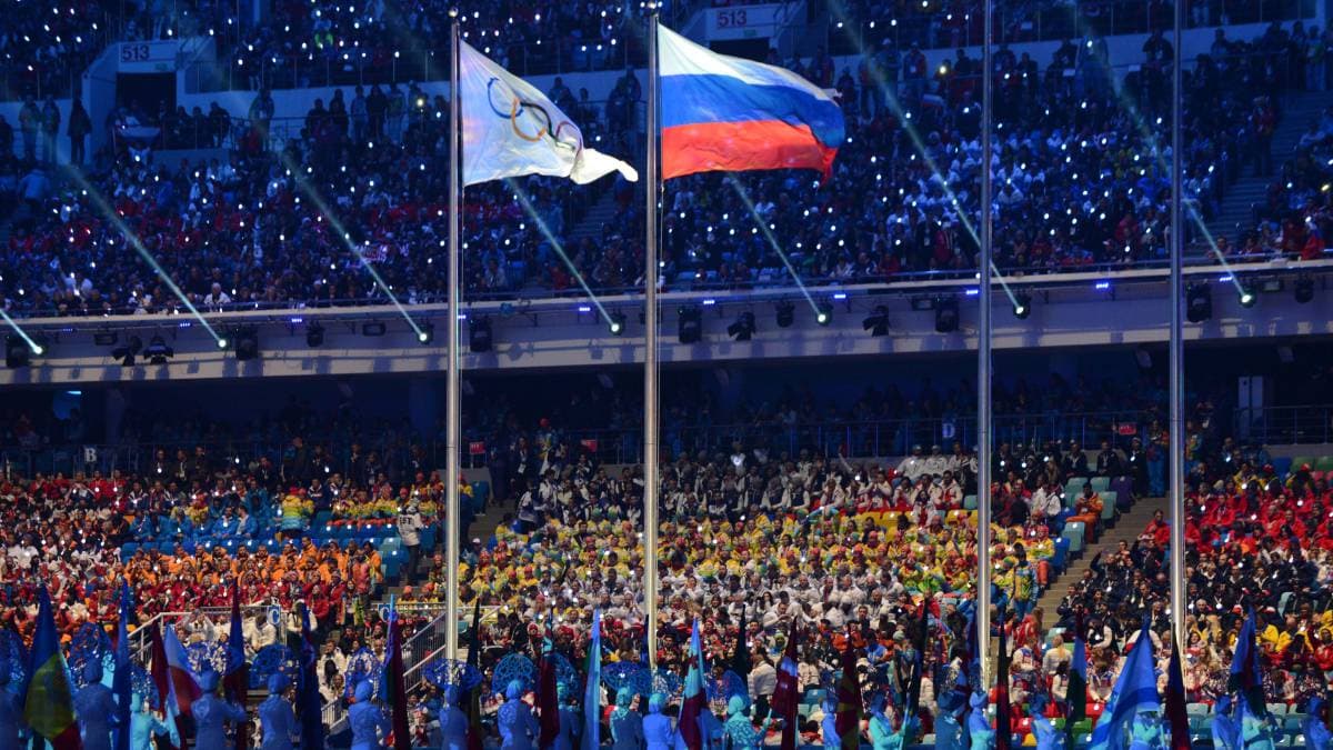 El COI prohibió a Rusia participar de los Juegos Olímpicos de Invierno 2018 pero le permitirá a sus atletas competir