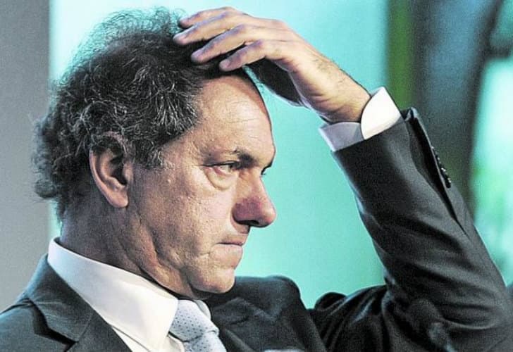 Allanan propiedades de Daniel Scioli por una «venta sospechosa»