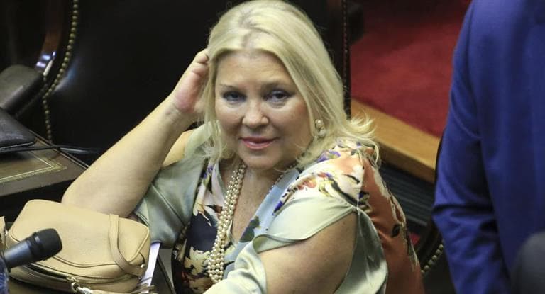 Carrió denunció a Rossi y a Garré por la desaparición del ARA San Juan