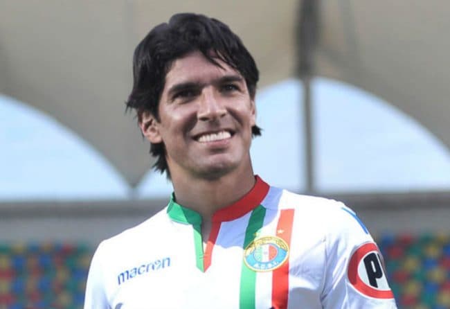 Sebastián Abreu es dueño de un récord Guinness