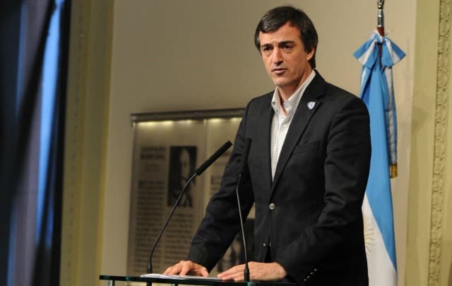Esteban Bullrich: «Sin el apoyo de Pichetto, va a ser difícil que salga el desafuero de Cristina»
