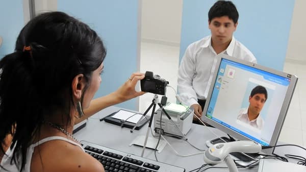 Primer aumento de 2018: a partir de mañana sacar el DNI será más caro