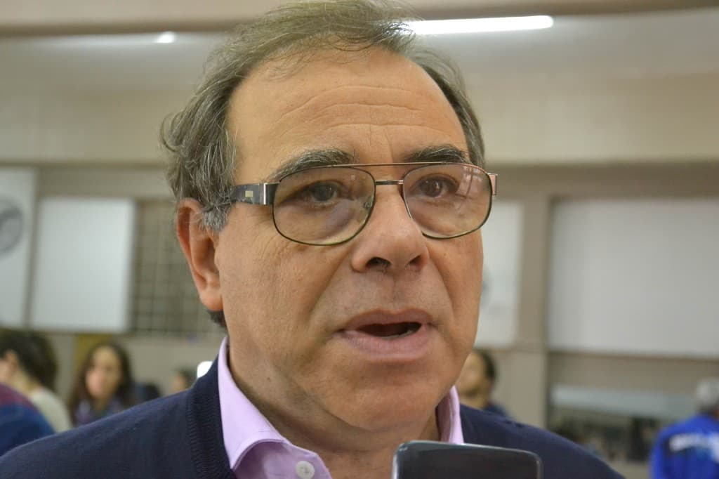 A contramano: un intendente de Cambiemos duplicó los cargos políticos