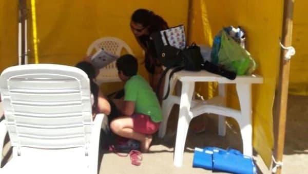 San Clemente: cayó el parante de una carpa y le fracturó la cabeza a un nene