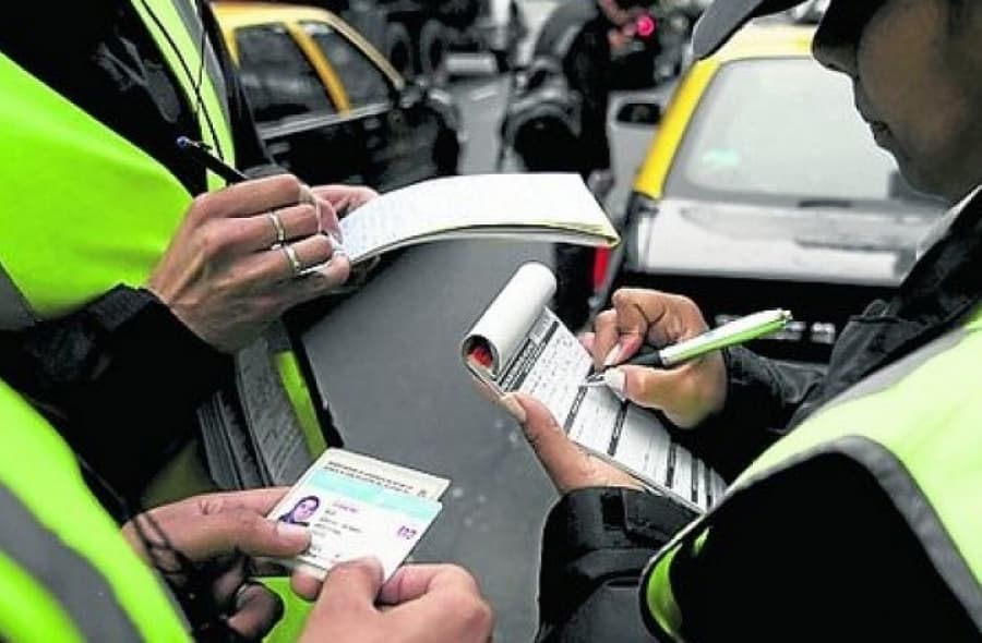 Aumentan las multas de tránsito