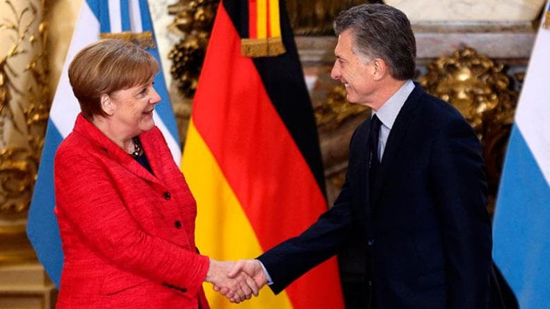 Angela Merkel pidió una reunión con Mauricio Macri en el Foro Económico Mundial de Davos