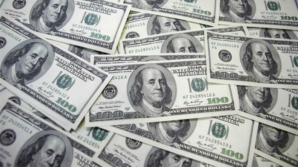 El dólar tocó un récord histórico y rozó los 20 pesos