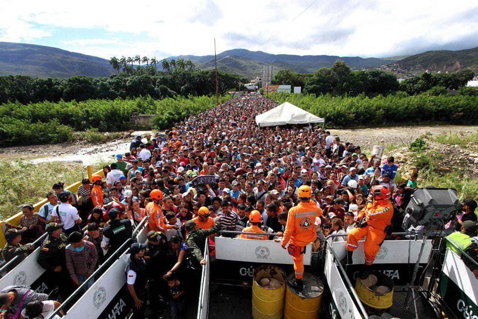Más de 100.000 venezolanos pidieron asilo en el exterior, según la ONU